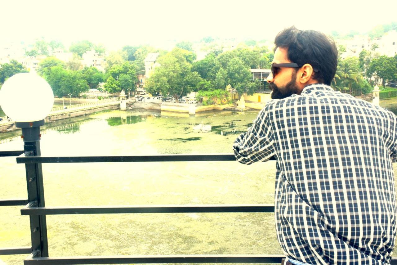 The New Lake Front Bed & Breakfast Udaipur Bagian luar foto