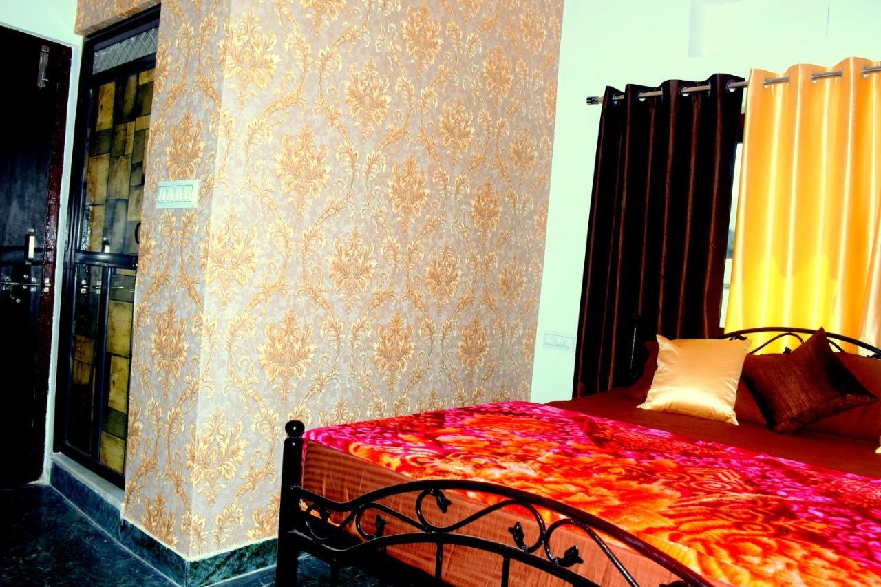 The New Lake Front Bed & Breakfast Udaipur Bagian luar foto